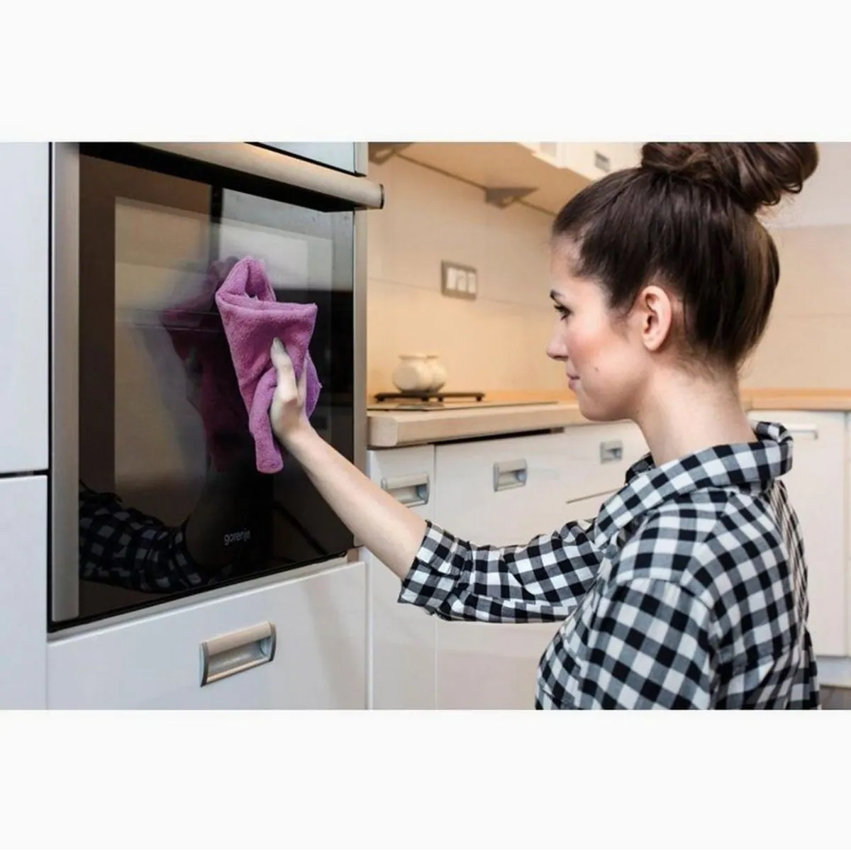 Vileda Mikrofaser Reinigungstuch, 8-teiliges Set – perfekte Reinigung, schonend zu Oberflächen, hygienisch sauber 5