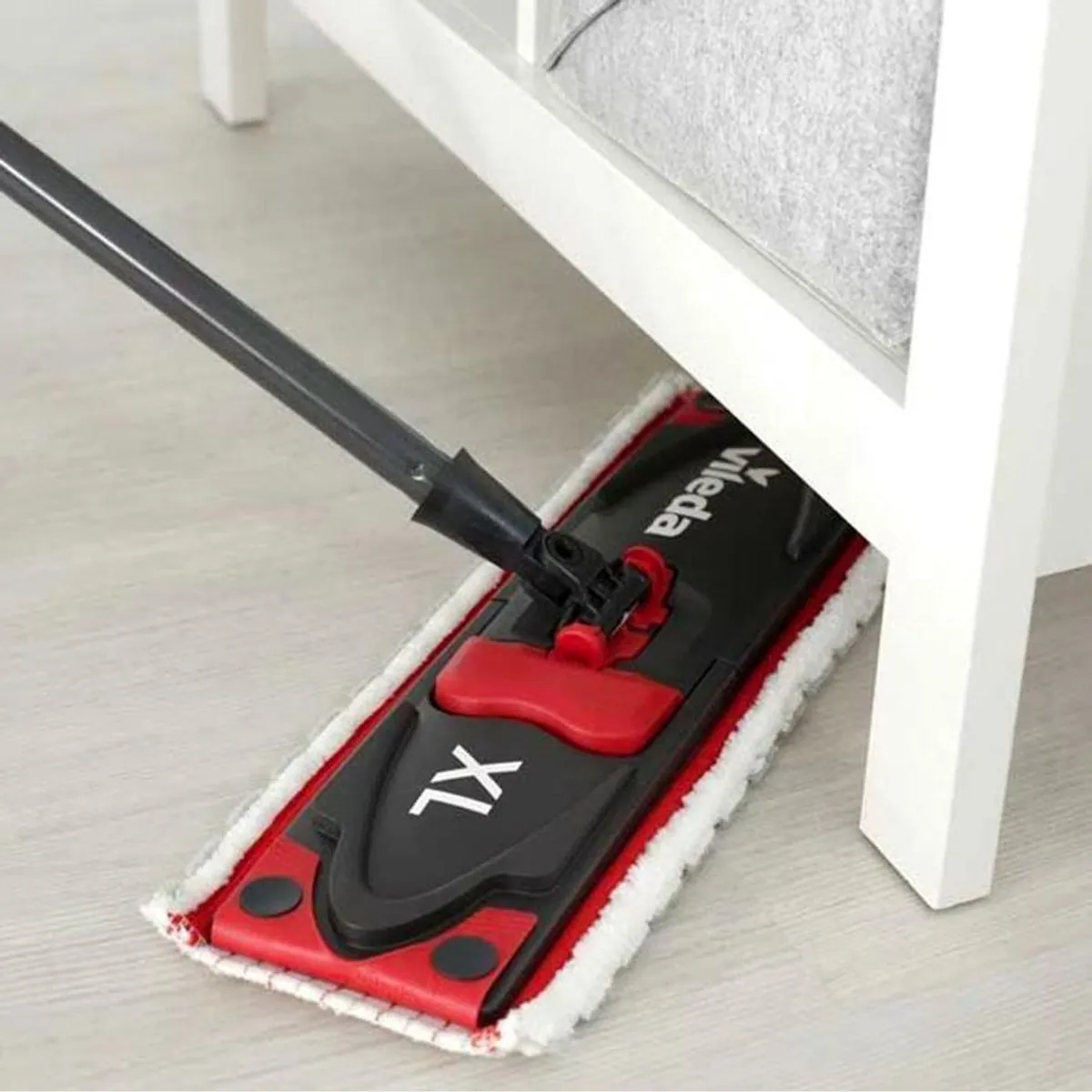 Vileda Ultramax XL Bodenwischer-Set, effiziente Reinigung, ergonomisches Design, große Wischfläche 2
